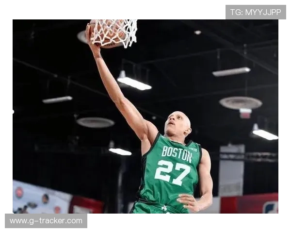 专注训练迎新季 凯尔特人沃尔什领衔全队蓄力冲刺拼搏赛场目标总冠军